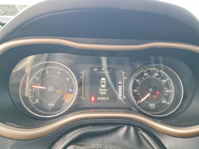 2014 Jeep Cherokee მანქანა იყიდება აუქციონზე, vin: 1C4PJMAB0EW210931, აუქციონის ნომერი: 67453596