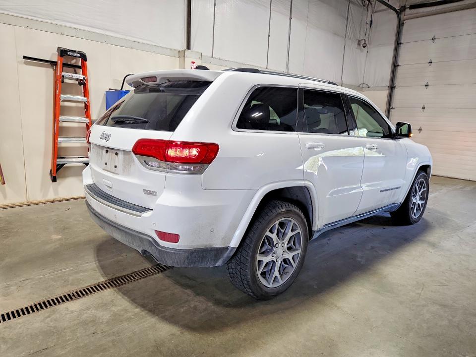 Продаж на аукціоні авто 2018 Jeep Grand Cherokee, vin: 1C4RJFBG1JC374747, номер лоту: 67778536