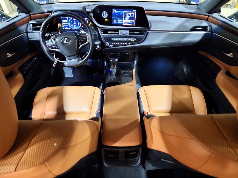 Продажа на аукционе авто 2022 Lexus Es 250, vin: 58AD11D14NU008551, номер лота: 69687826