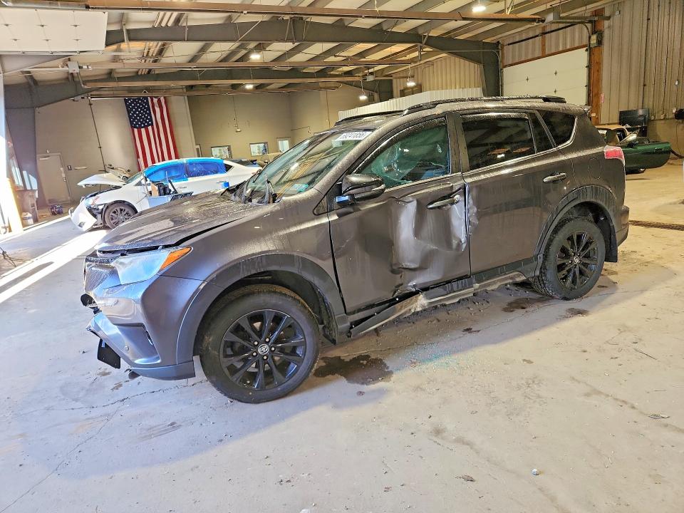 2018 Toyota Rav4 მანქანა იყიდება აუქციონზე, vin: 2T3RFREV0JW732169, აუქციონის ნომერი: 69241856