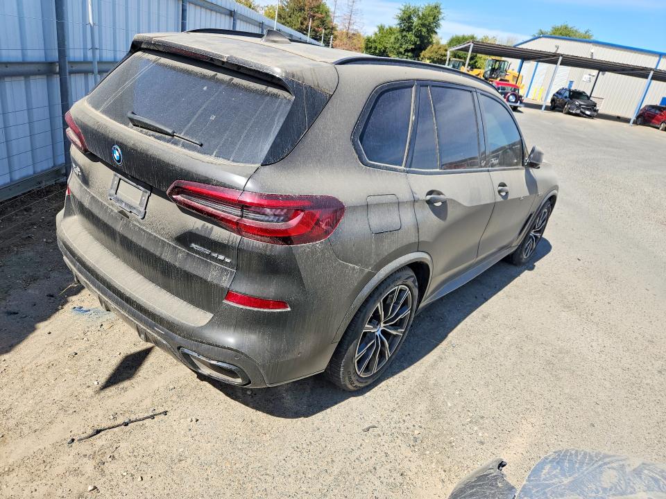74868865 :رقم المزاد ، 5UXTA6C0XP9P40989 vin ، 2023 Bmw X5 مزاد بيع