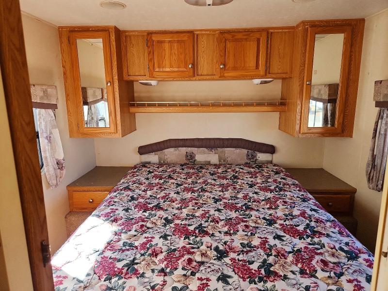 2004 Trailer Travel Tra მანქანა იყიდება აუქციონზე, vin: 4WY200N2941057385, აუქციონის ნომერი: 68325336