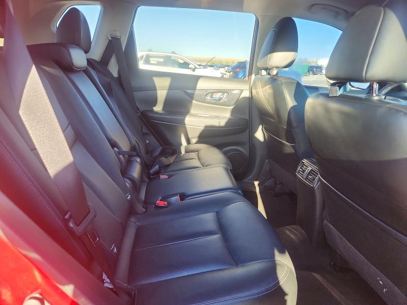 Продаж на аукціоні авто 2017 Nissan Rogue, vin: JN8AT2MV8HW264772, номер лоту: 70868486