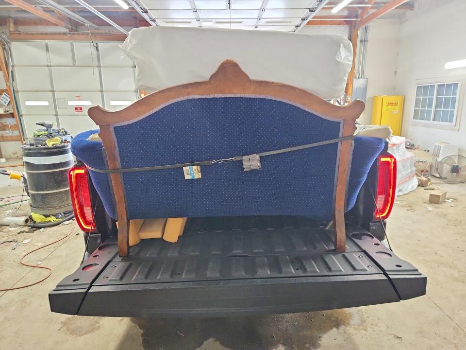 Продажа на аукционе авто 2025 Gmc Sierra, vin: 1GTUUDED7SZ260077, номер лота: 69874216