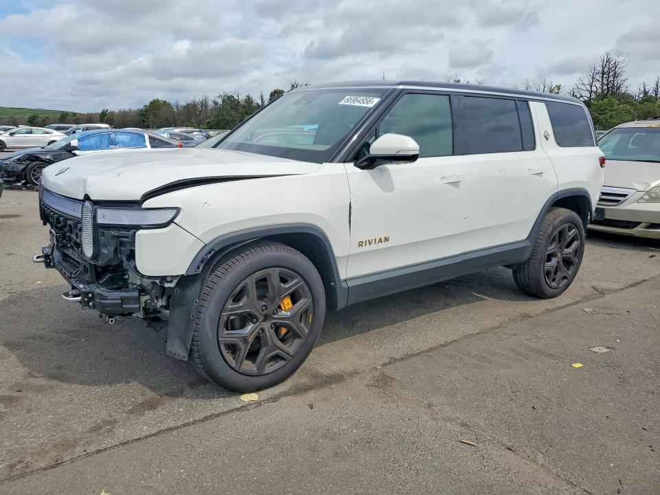 Продажа на аукционе авто 2023 Rivian R1s, vin: 7PDSGABA7PN023636, номер лота: 66964956