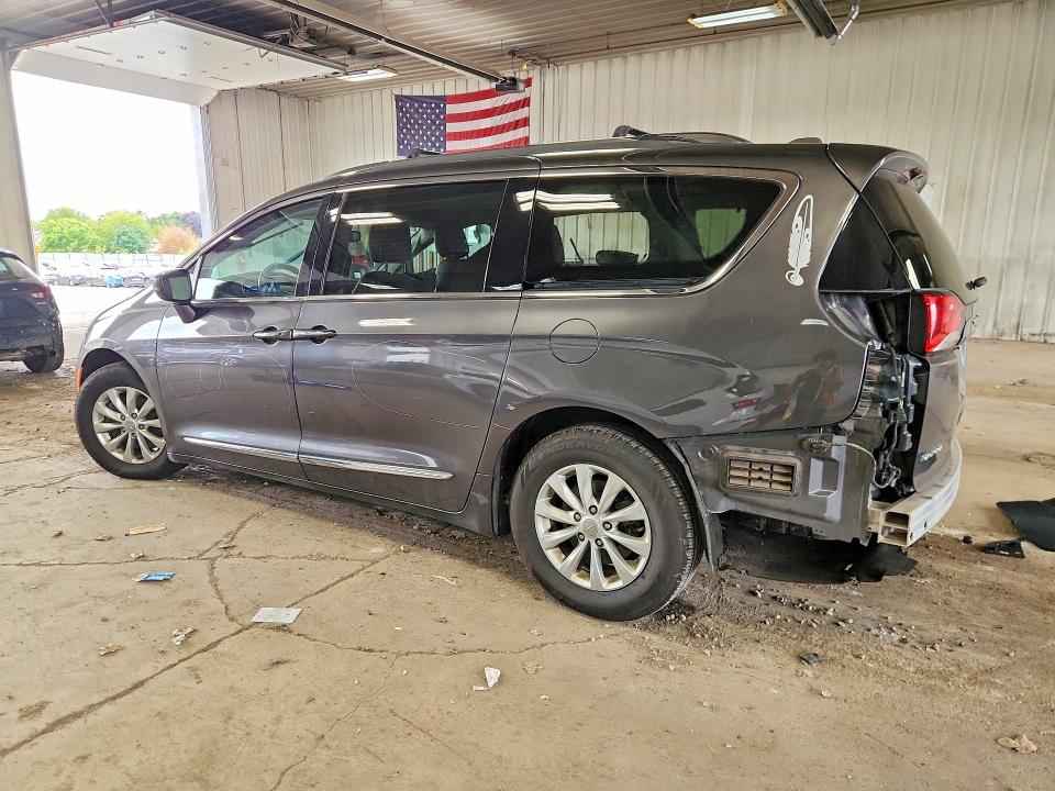 Aukcja sprzedaży 2018 Chrysler Pacifica, vin: 2C4RC1EG5JR194736, numer aukcji: 67537056