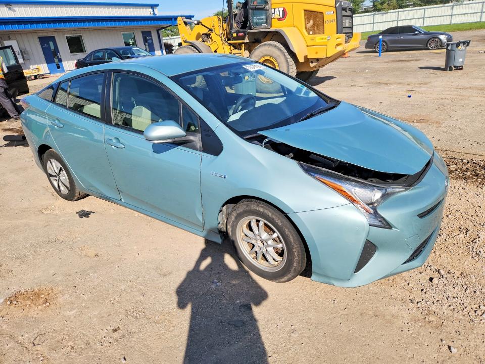 Продажа на аукционе авто 2016 Toyota Prius, vin: JTDKBRFU7G3012933, номер лота: 70629126