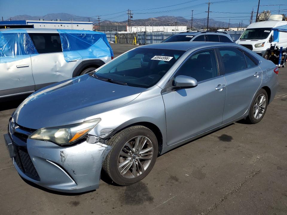 2017 Toyota Camry მანქანა იყიდება აუქციონზე, vin: 4T1BF1FK1HU639364, აუქციონის ნომერი: 68944996