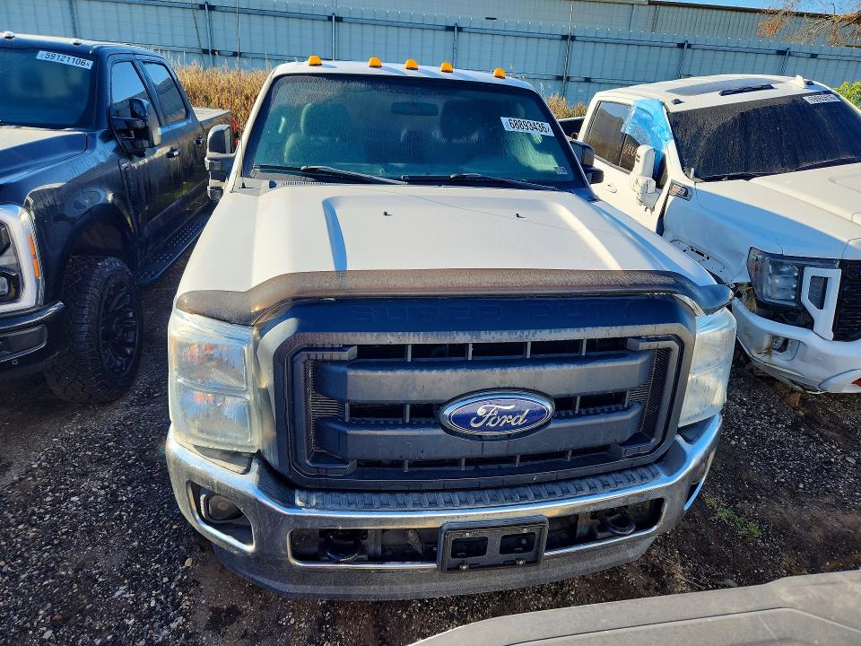 2015 Ford F350 მანქანა იყიდება აუქციონზე, vin: 1FT8X3BT9FED25488, აუქციონის ნომერი: 68893436