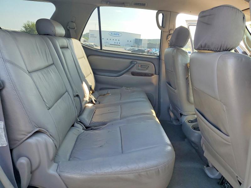 Продажа на аукционе авто 2004 Toyota Sequoia, vin: 5TDZT34A84S222517, номер лота: 70940526
