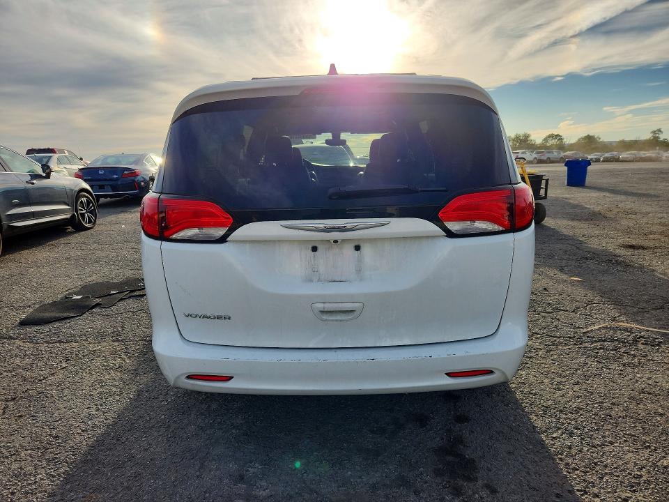Продаж на аукціоні авто 2021 Chrysler Voyager, vin: 2C4RC1DG6MR533509, номер лоту: 69094516