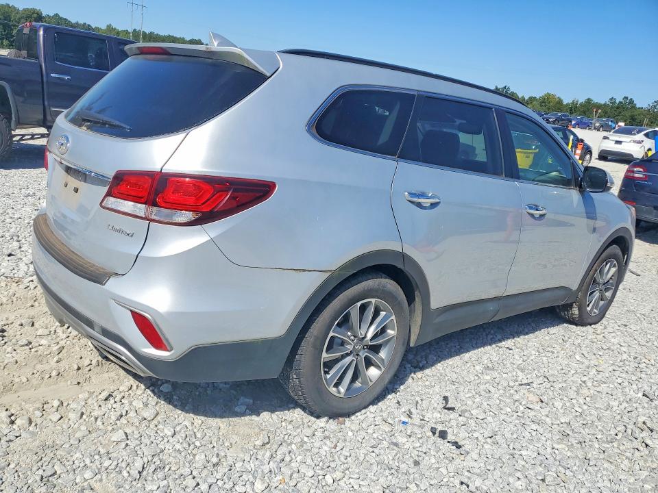 2017 Hyundai Santa Fe მანქანა იყიდება აუქციონზე, vin: KM8SN4HF8HU225647, აუქციონის ნომერი: 70746316