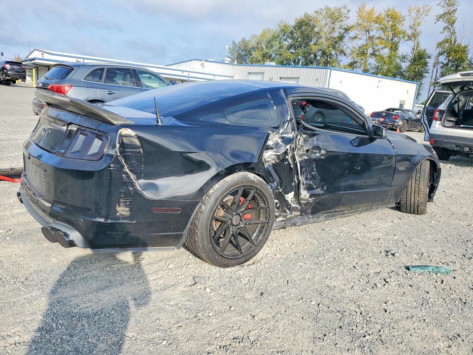 Продажа на аукционе авто 2013 Ford Mustang, vin: 1ZVBP8CF9D5271843, номер лота: 67987586