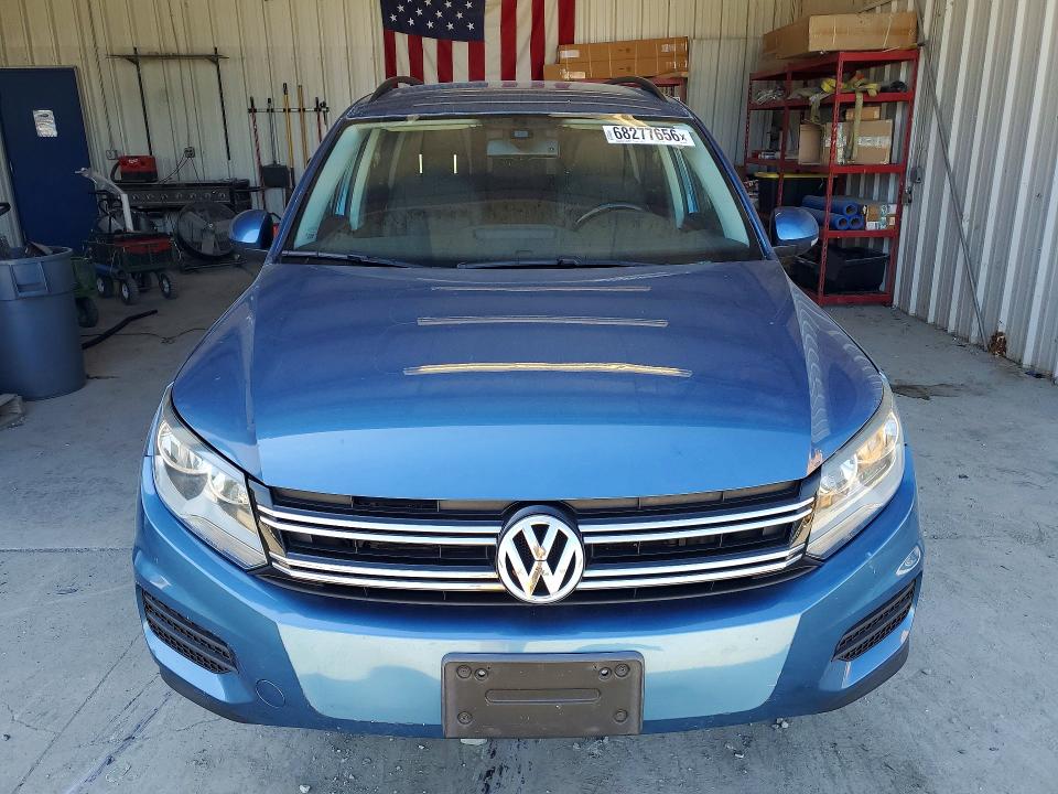 Продажа на аукционе авто 2017 Volkswagen Tiguan, vin: WVGBV7AX2HK007932, номер лота: 68277656