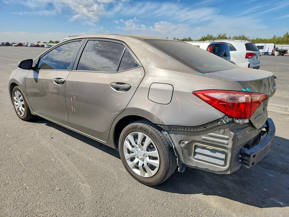 2018 Toyota Corolla მანქანა იყიდება აუქციონზე, vin: 2T1BURHEXJC971273, აუქციონის ნომერი: 67744636