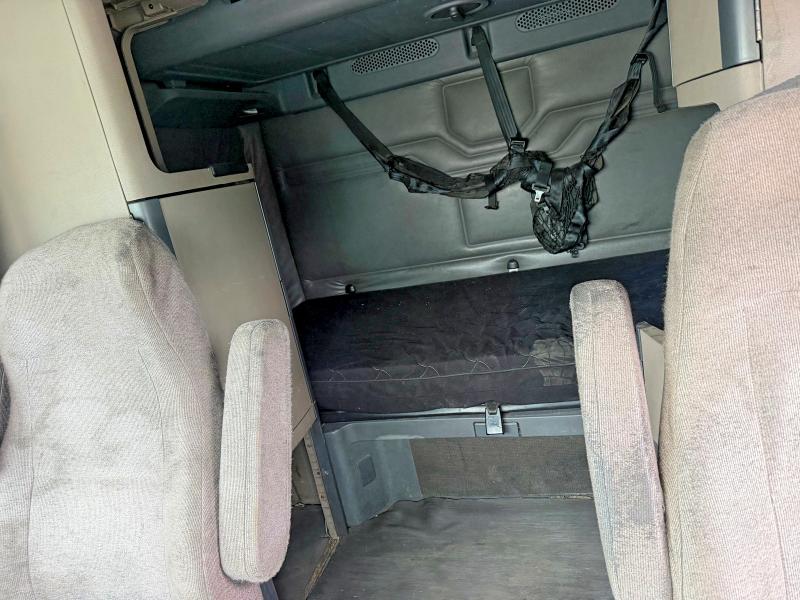 Продажа на аукционе авто 2012 Freightliner Cascadia 125, vin: 1FUJGLDR6CSBE2508, номер лота: 70678956