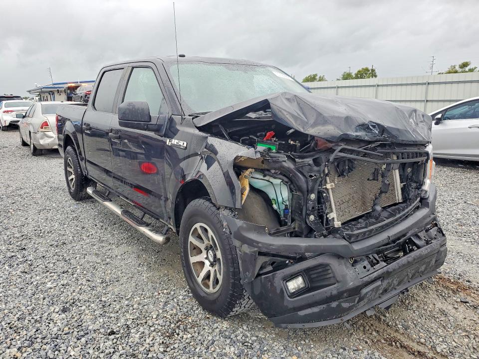 67556826 :رقم المزاد ، 1FTEW1CP7JKF11035 vin ، 2018 Ford F150 مزاد بيع