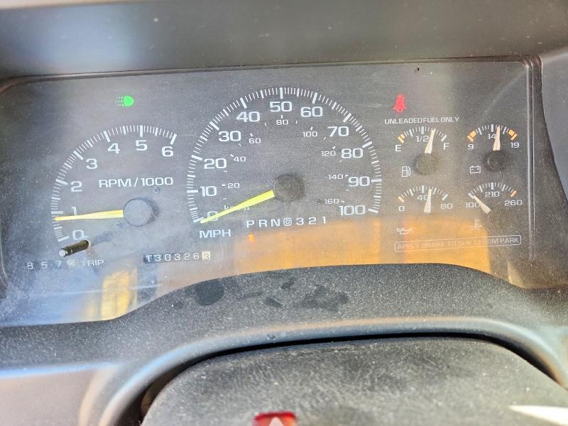 Продаж на аукціоні авто 1997 Gmc Suburban, vin: 3GKFK16R7VG525189, номер лоту: 68298576
