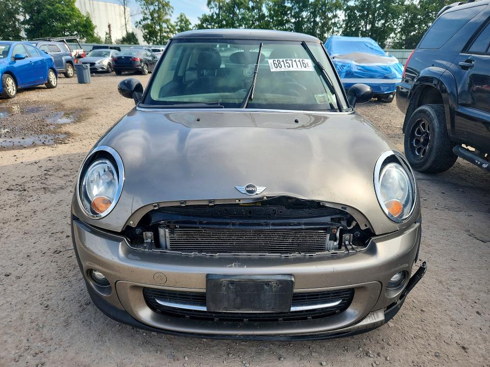 2013 Mini Cooper მანქანა იყიდება აუქციონზე, vin: WMWSU3C57DT545846, აუქციონის ნომერი: 68157116
