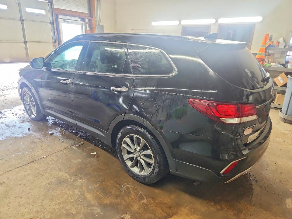 Продажа на аукционе авто 2017 Hyundai Santa Fe, vin: KM8SMDHF8HU185721, номер лота: 68691376