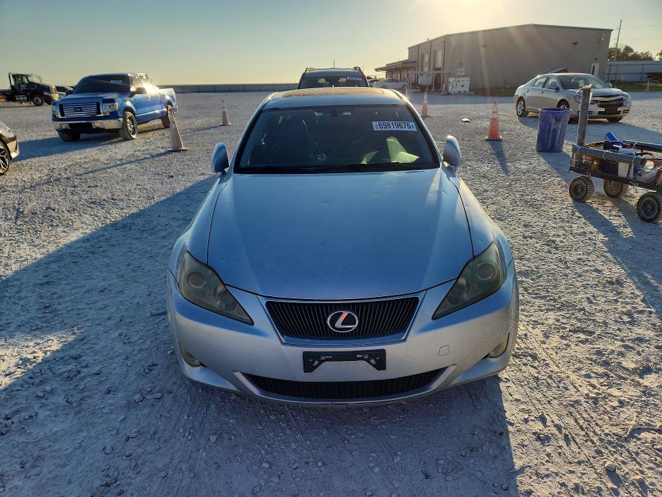 Продажа на аукционе авто 2007 Lexus Is 250, vin: JTHBK262772035767, номер лота: 69819676