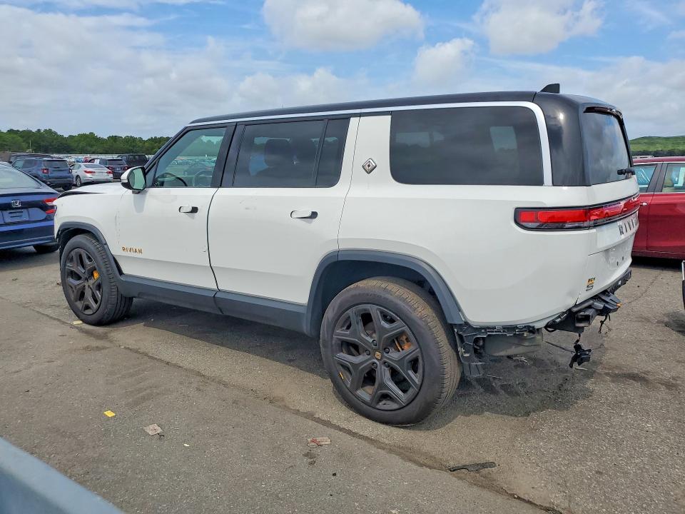 66964956 :رقم المزاد ، 7PDSGABA7PN023636 vin ، 2023 Rivian R1s مزاد بيع