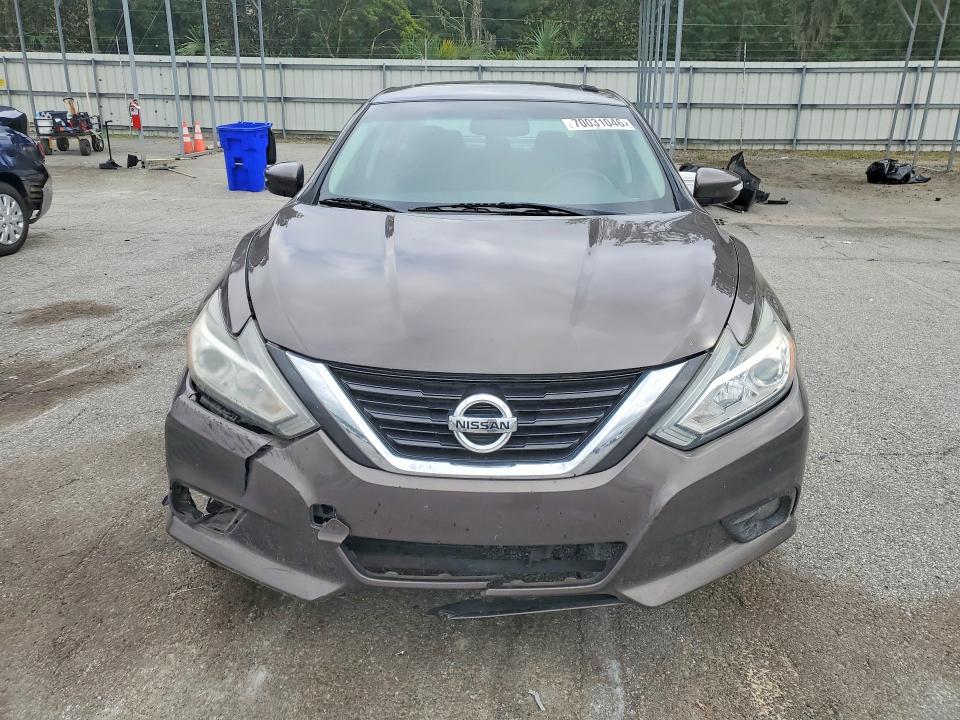 2017 Nissan Altima მანქანა იყიდება აუქციონზე, vin: 1N4AL3AP3HC181166, აუქციონის ნომერი: 70031046