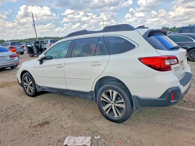 Продаж на аукціоні авто 2018 Subaru Outback, vin: 4S4BSANC7J3352600, номер лоту: 67901446