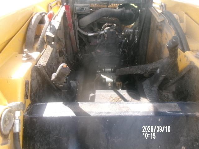 69640116 :رقم المزاد ، KV0260B261822 vin ، 2000 John Deer Industrial Equipment مزاد بيع