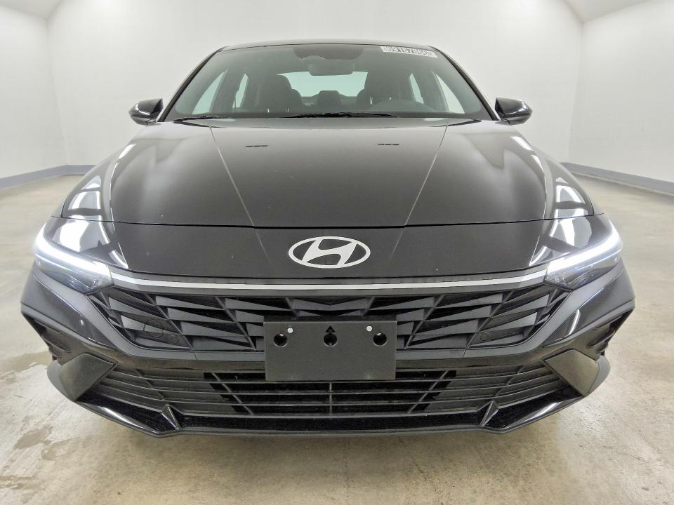 Продажа на аукционе авто 2026 Hyundai Elantra, vin: KMHLM4DG6TU225631, номер лота: 69167866