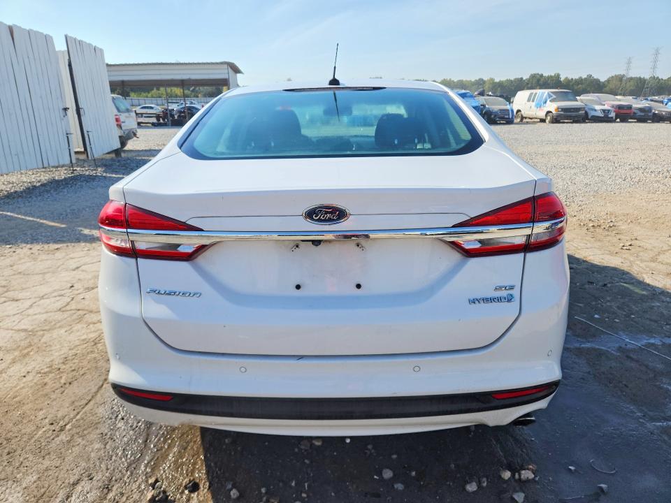 Продажа на аукционе авто 2018 Ford Fusion, vin: 3FA6P0LU7JR221140, номер лота: 71369926