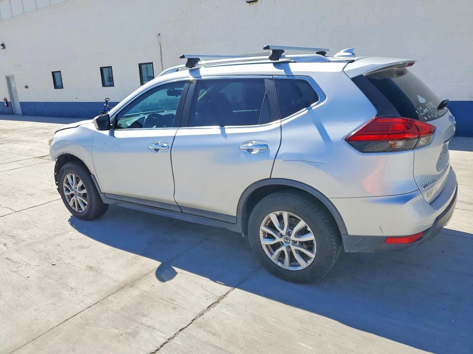 Продажа на аукционе авто 2017 Nissan Rogue, vin: 5N1AT2MV5HC854856, номер лота: 69755006