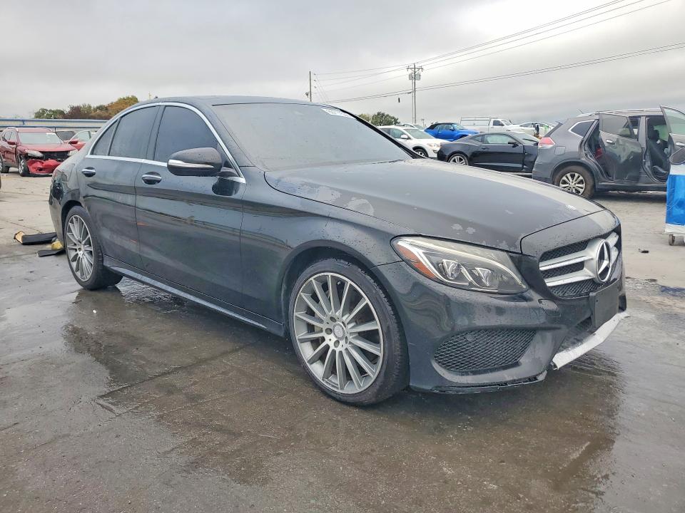 2015 Mercedes-benz C მანქანა იყიდება აუქციონზე, vin: 55SWF4KB7FU012847, აუქციონის ნომერი: 69711536