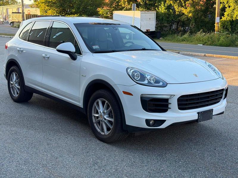 Продажа на аукционе авто 2015 Porsche Cayenne, vin: WP1AF2A28FLA38063, номер лота: 68138486