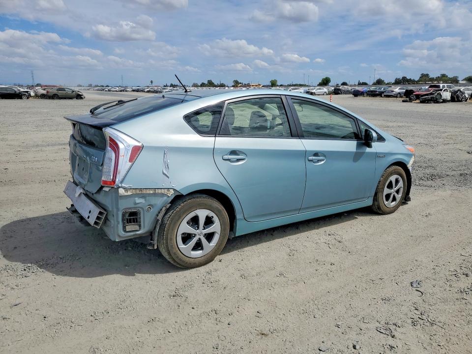 67685176 :رقم المزاد ، JTDKN3DU1F1921977 vin ، 2015 Toyota Prius مزاد بيع