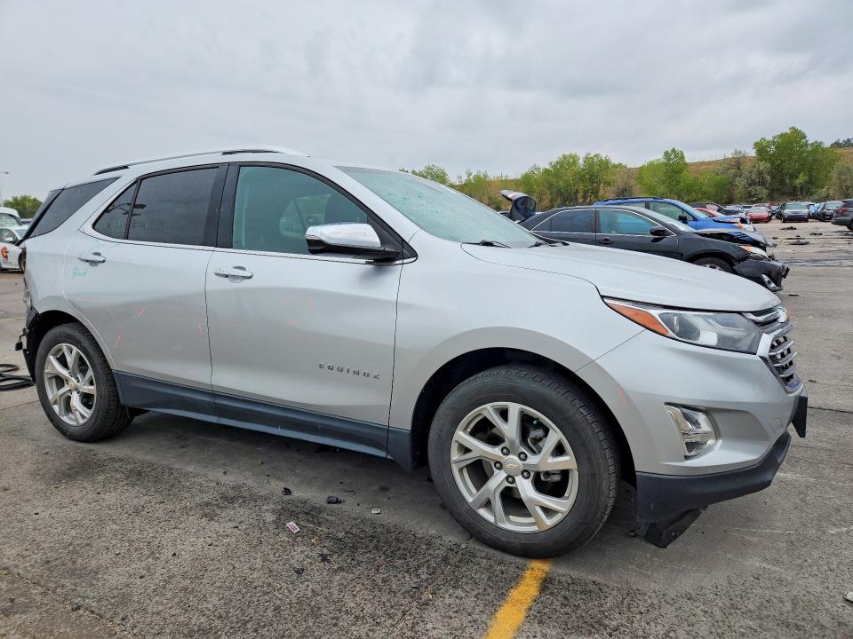 Продажа на аукционе авто 2020 Chevrolet Equinox, vin: 3GNAXXEV9LS611064, номер лота: 71179216