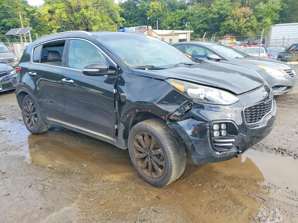 70772596 :رقم المزاد ، KNDPNCACXJ7411196 vin ، 2018 Kia Sportage مزاد بيع