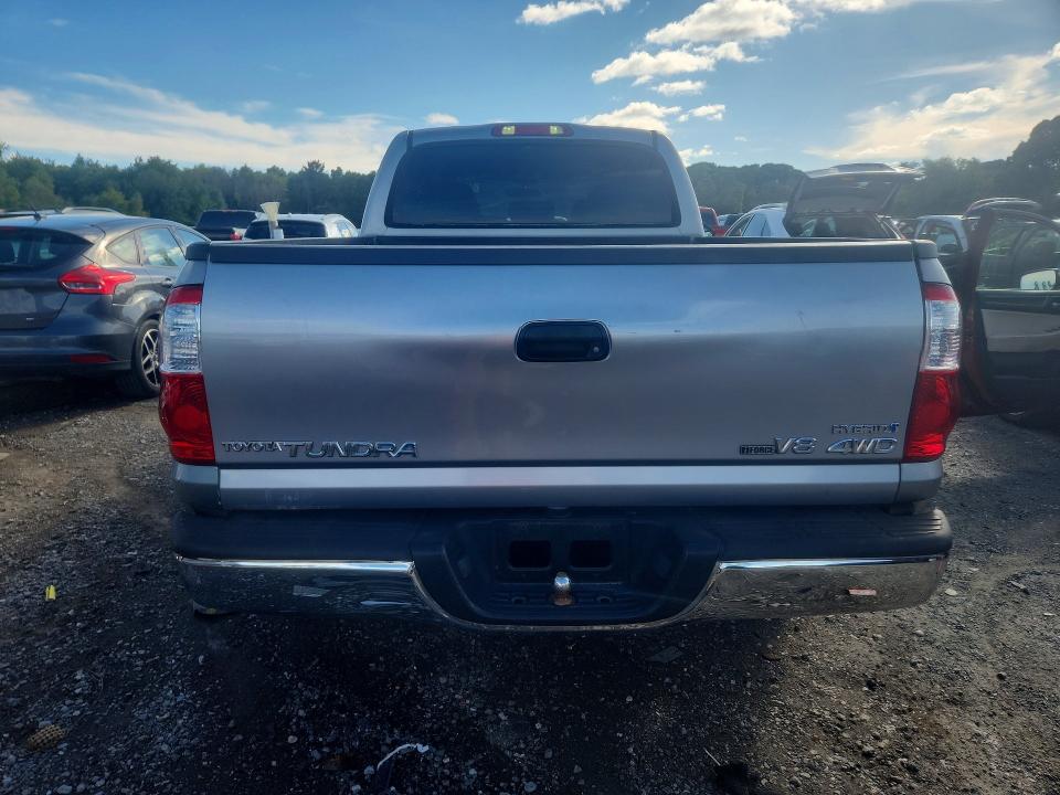 69424626 :رقم المزاد ، 5TBDT441X4S441777 vin ، 2004 Toyota Tundra مزاد بيع