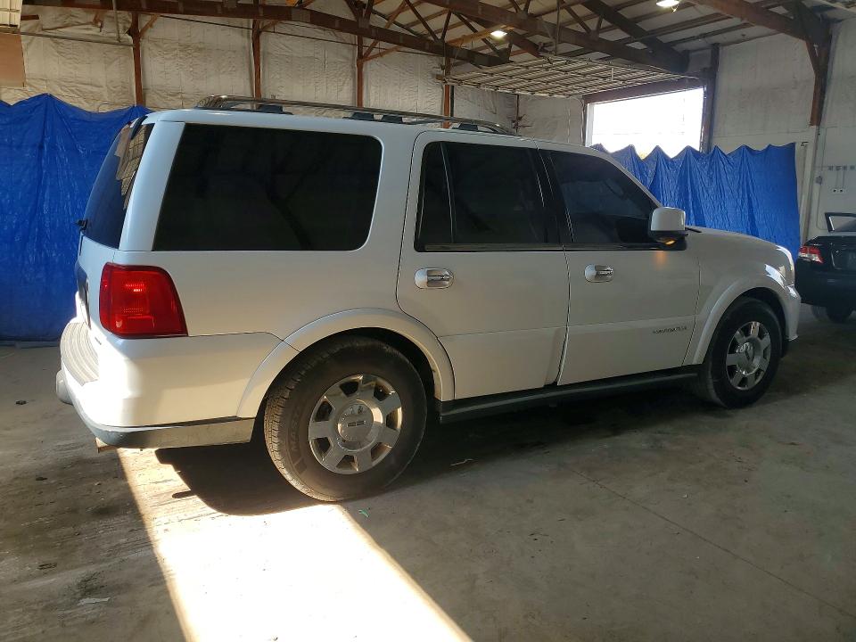 69073526 :رقم المزاد ، 5LMFU27526LJ08048 vin ، 2006 Lincoln Navigator مزاد بيع