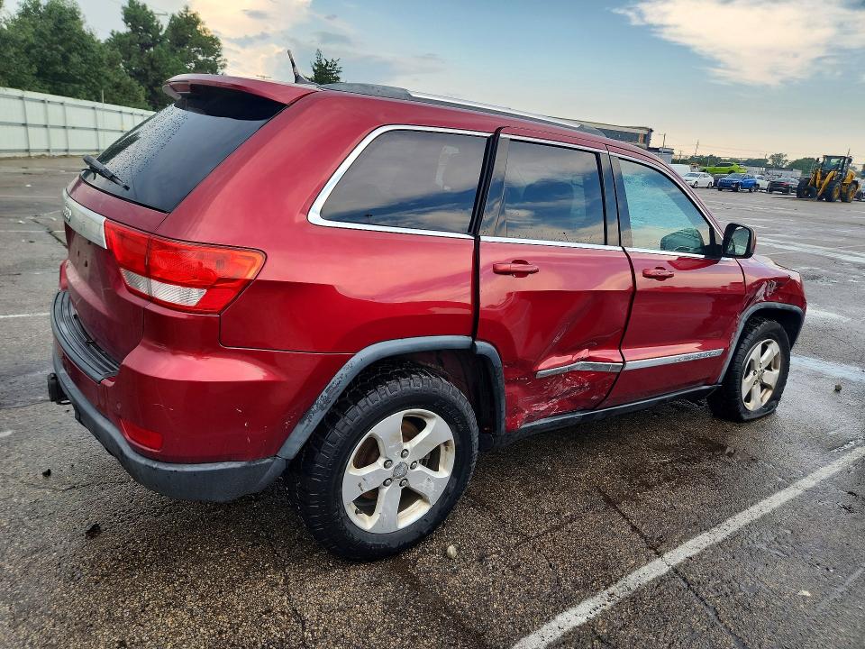 2013 Jeep Grand Cherokee მანქანა იყიდება აუქციონზე, vin: 1C4RJFAT3DC529933, აუქციონის ნომერი: 69494986