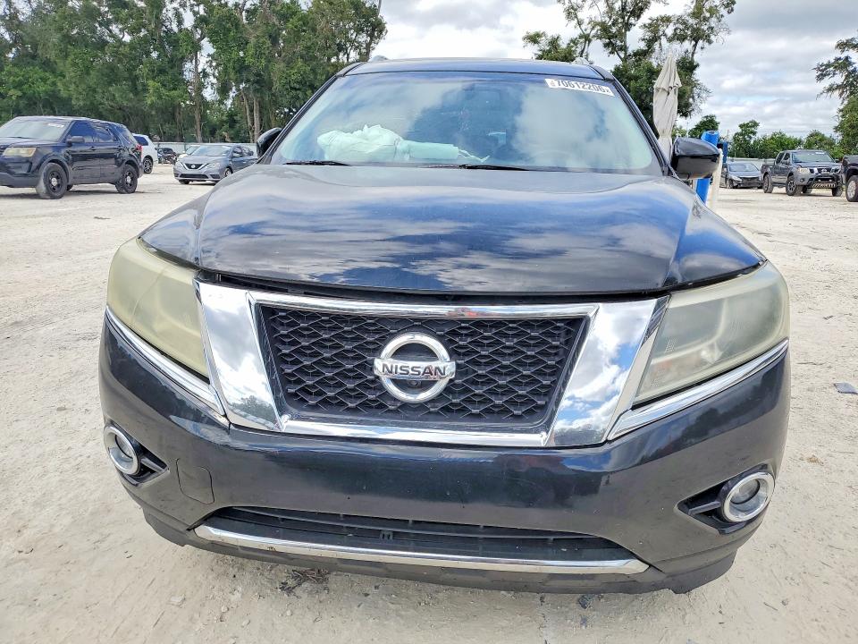 70612206 :رقم المزاد ، 5N1AR2MM0FC722106 vin ، 2015 Nissan Pathfinder مزاد بيع