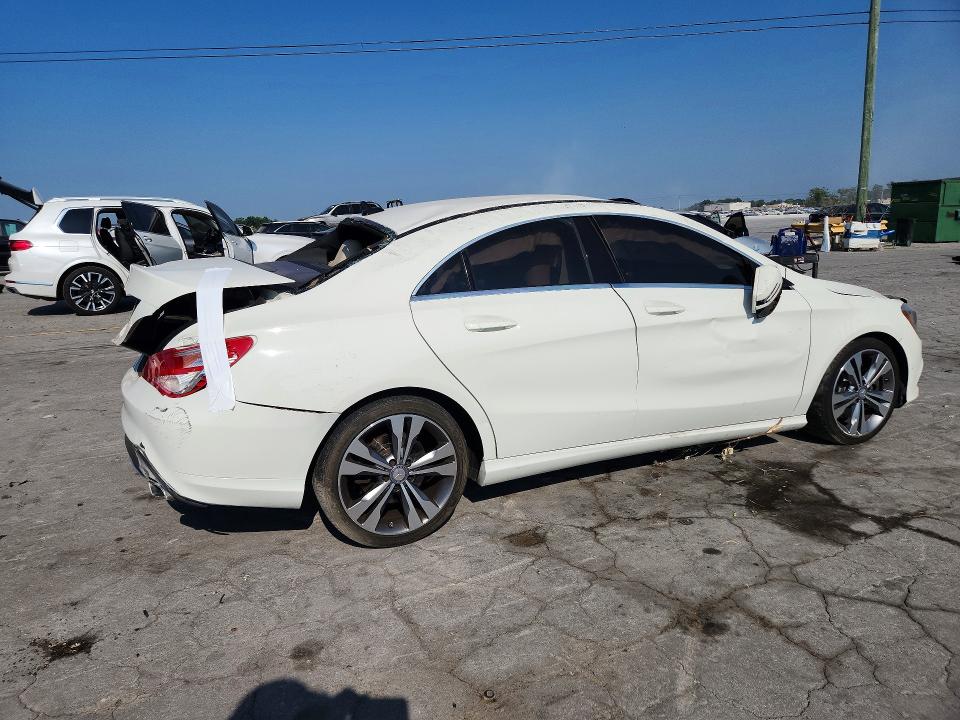 67831386 :رقم المزاد ، WDDSJ4EB3FN218510 vin ، 2015 Mercedes-benz Cla مزاد بيع