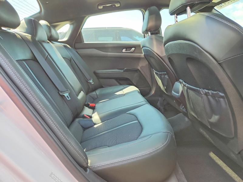 Продажа на аукционе авто 2022 Kia K5, vin: 5XXG64J22NG157717, номер лота: 67300416