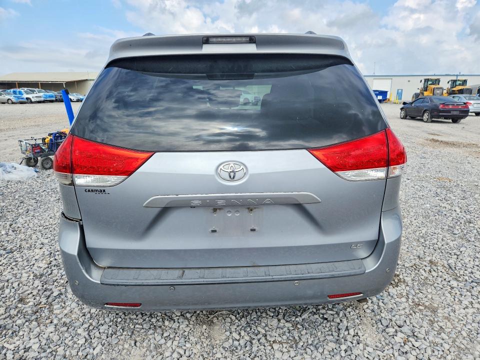 Aukcja sprzedaży 2013 Toyota Sienna, vin: 5TDKK3DC3DS352551, numer aukcji: 70045896