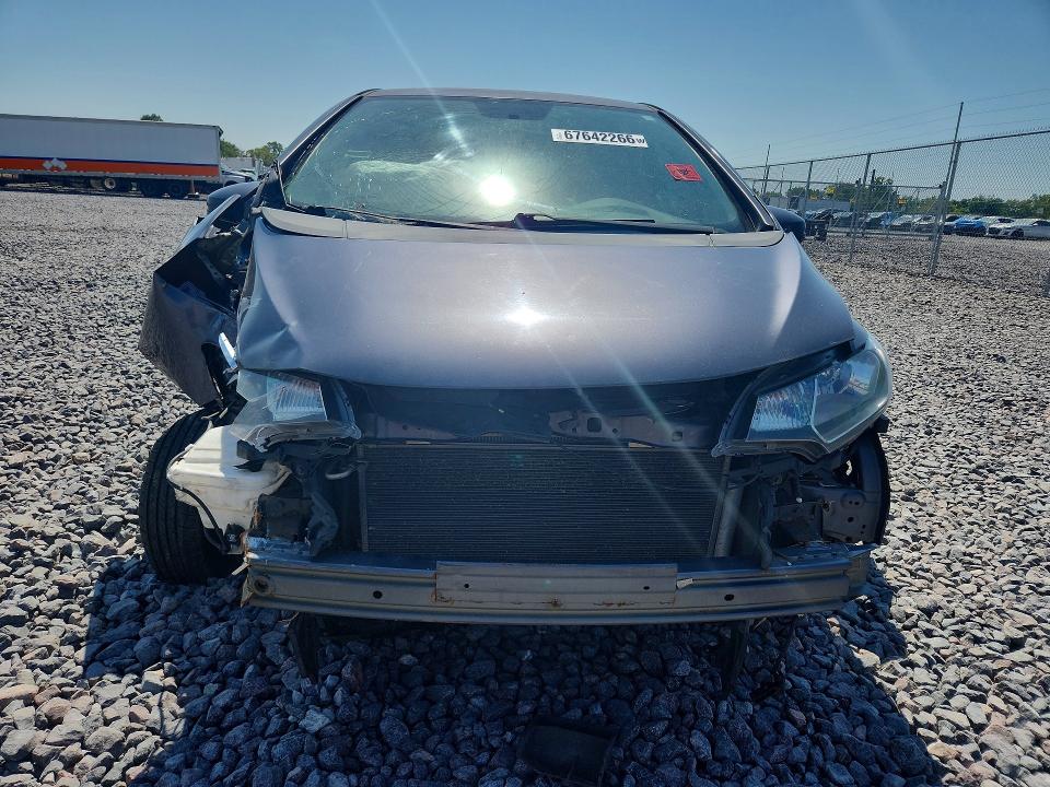 67642266 :رقم المزاد ، 3HGGK5H56FM731223 vin ، 2015 Honda Fit مزاد بيع