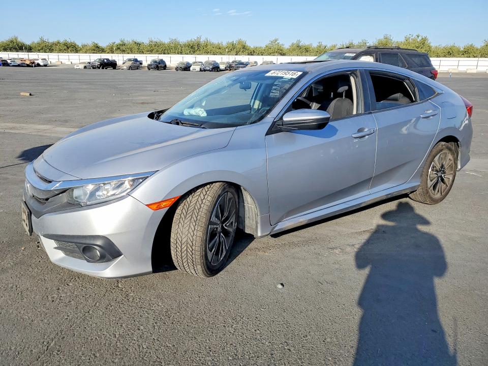 2018 Honda Civic მანქანა იყიდება აუქციონზე, vin: JHMFC1F39JX014530, აუქციონის ნომერი: 67219516