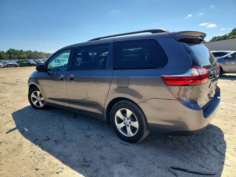 69177046 :رقم المزاد ، 5TDKK3DCXGS736492 vin ، 2016 Toyota Sienna مزاد بيع