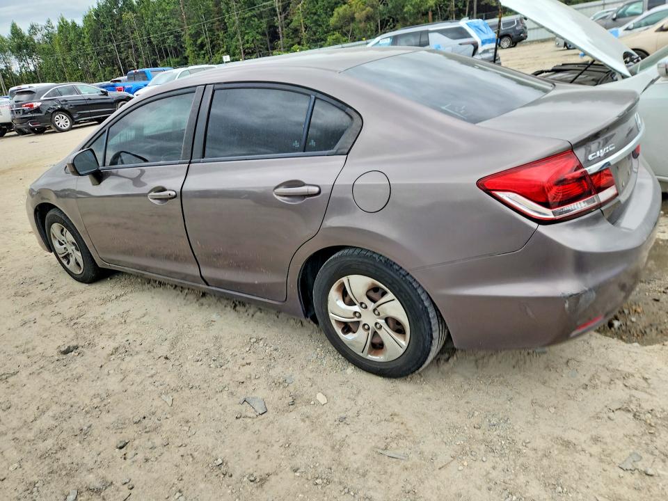 70597076 :رقم المزاد ، 19XFB2F57FE261970 vin ، 2015 Honda Civic مزاد بيع