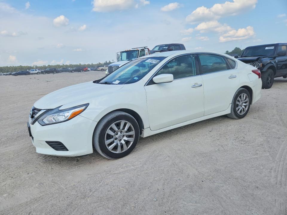 70102786 :رقم المزاد ، 1N4AL3AP4JC142706 vin ، 2018 Nissan Altima مزاد بيع
