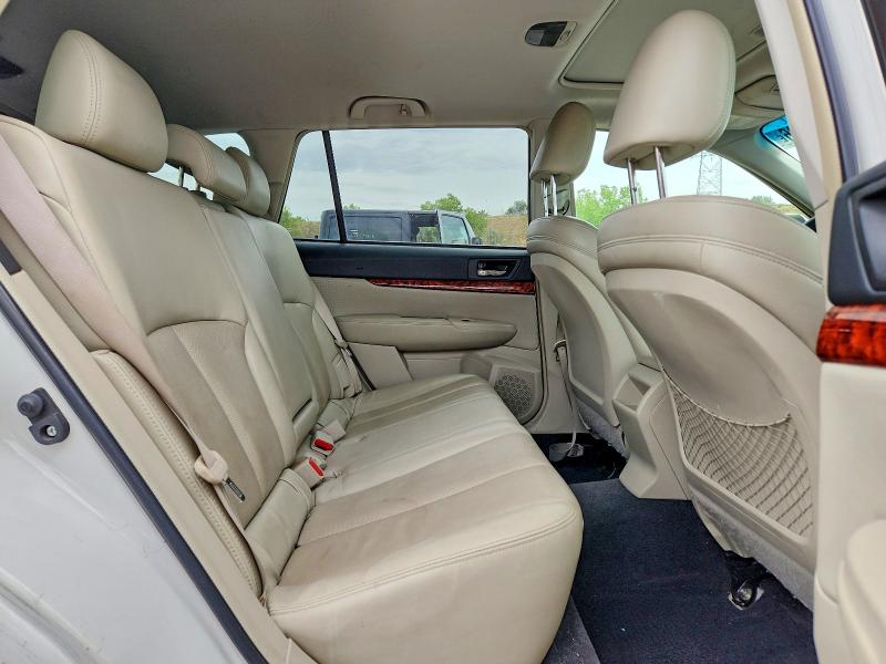 2010 Subaru Outback მანქანა იყიდება აუქციონზე, vin: 4S4BRBKC6A3331498, აუქციონის ნომერი: 69809796